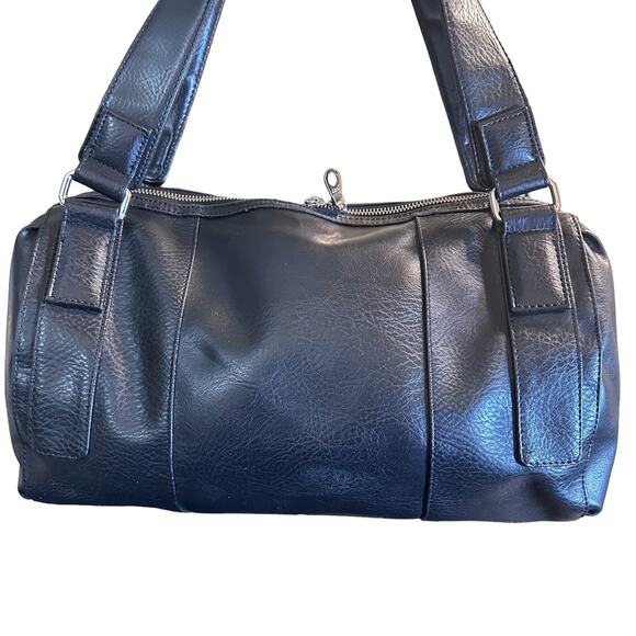 Matt & Nat Black Vegan Leather Satchel Shoulder Bag - Picture 4 of 9